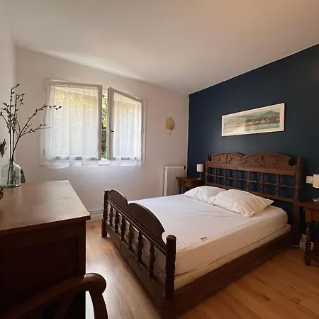 Charme A 2 Pas De La Avec Parking A St-jean-de-luz - Fr-1-239-1032